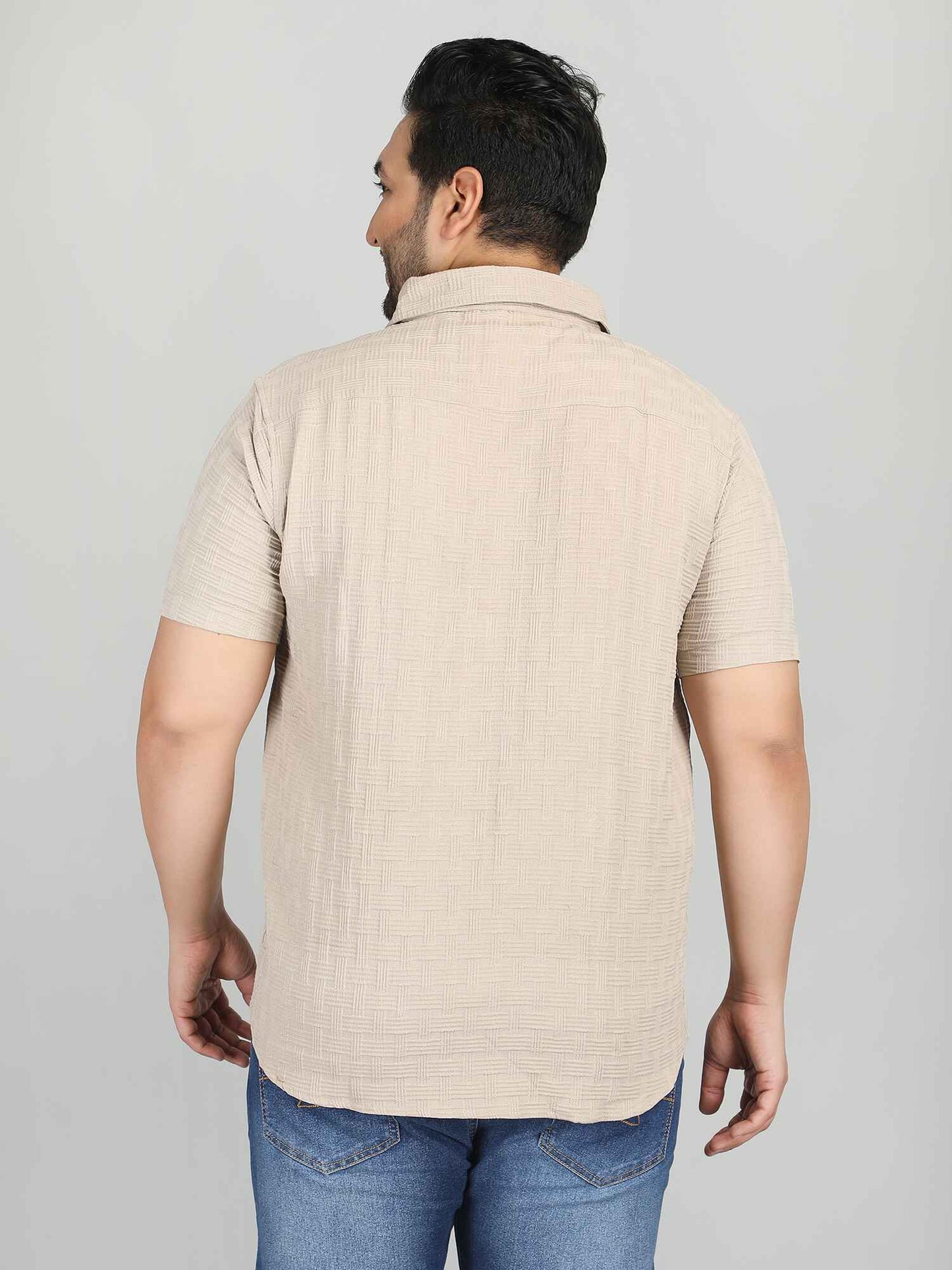 पुरुषों के लिए आलीशान आकार की ढीली फिट शर्ट, मुलायम कपड़े के साथ आरामदायक कैज़ुअल टी - BLISS