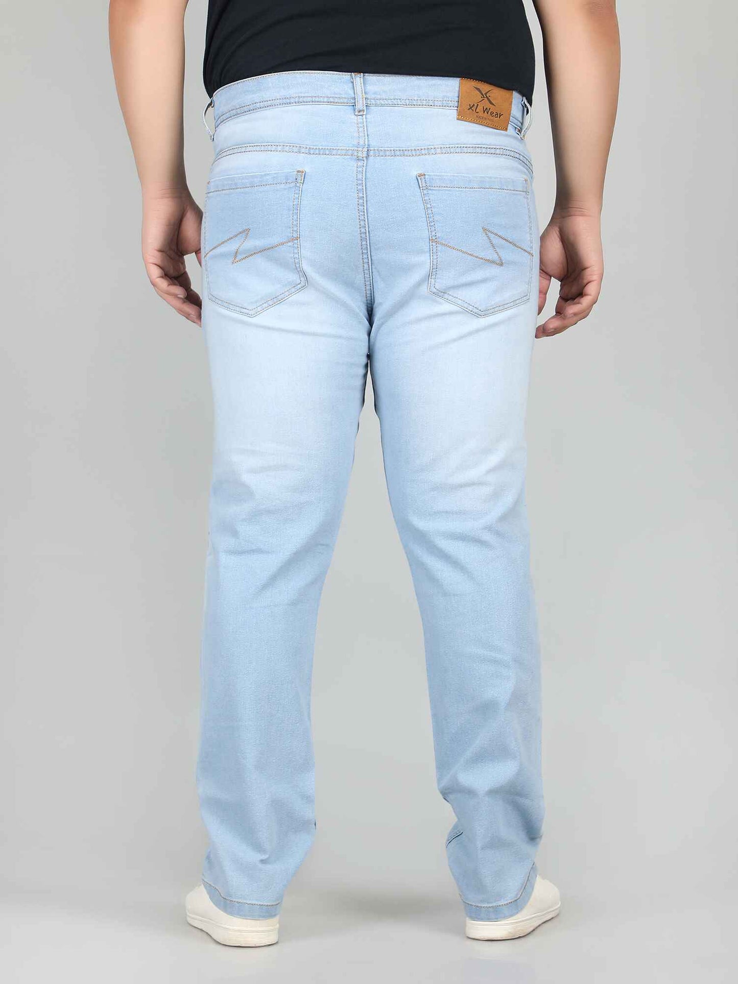 XL वियर प्लश साइज़ डेनिम पुरुषों के लिए लाइट वॉश - CRAVE