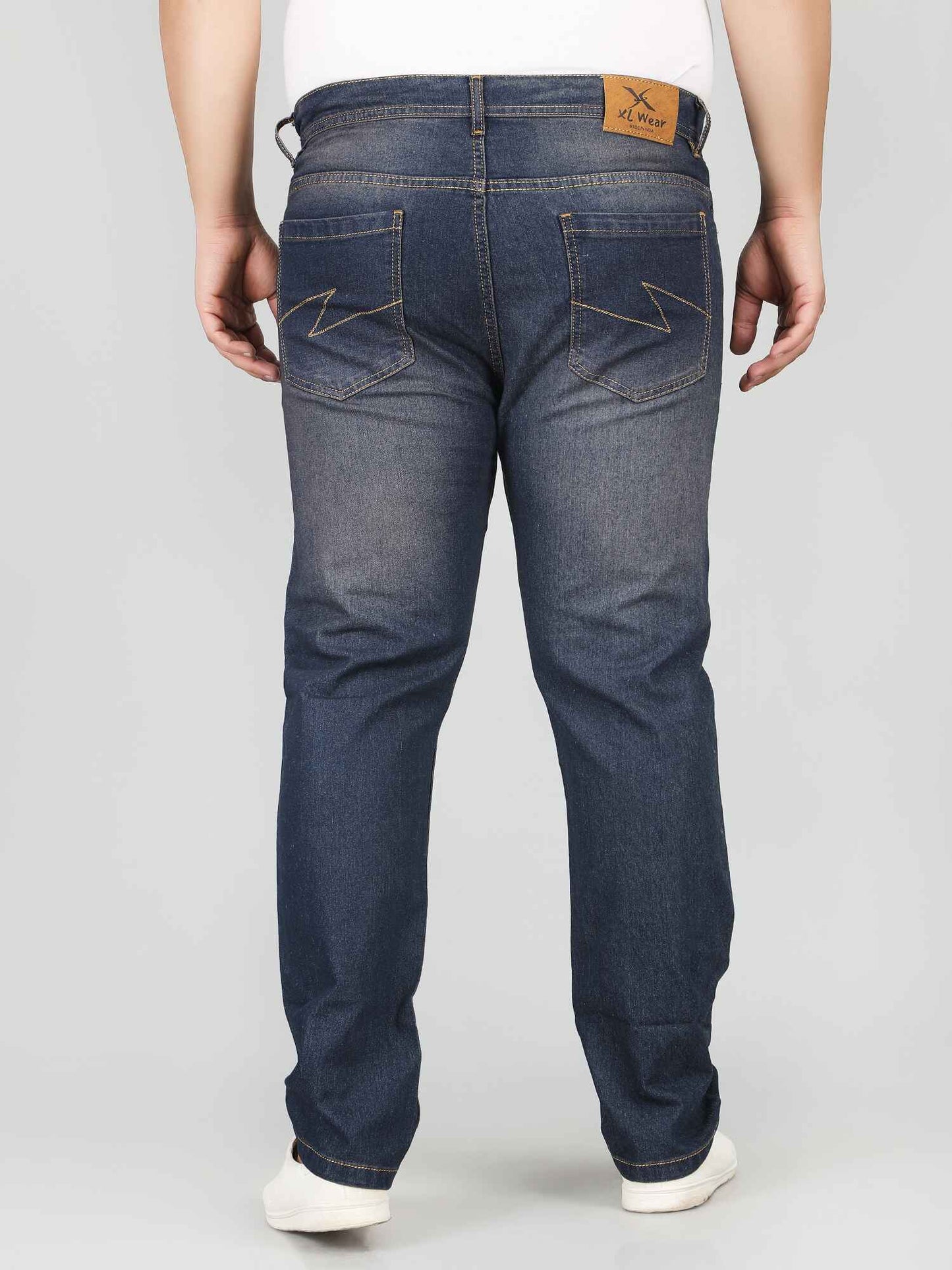 XL वियर प्लश साइज़ डेनिम पुरुषों के लिए एंजाइम वॉश - क्विल्ट